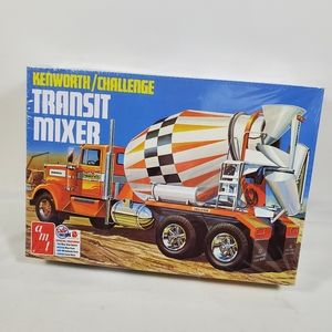 SKILL 3 MODEL KIT KENWORTH / CHALLENGE TRANSIT Cement Concrete MIXER TRUCK 1/25